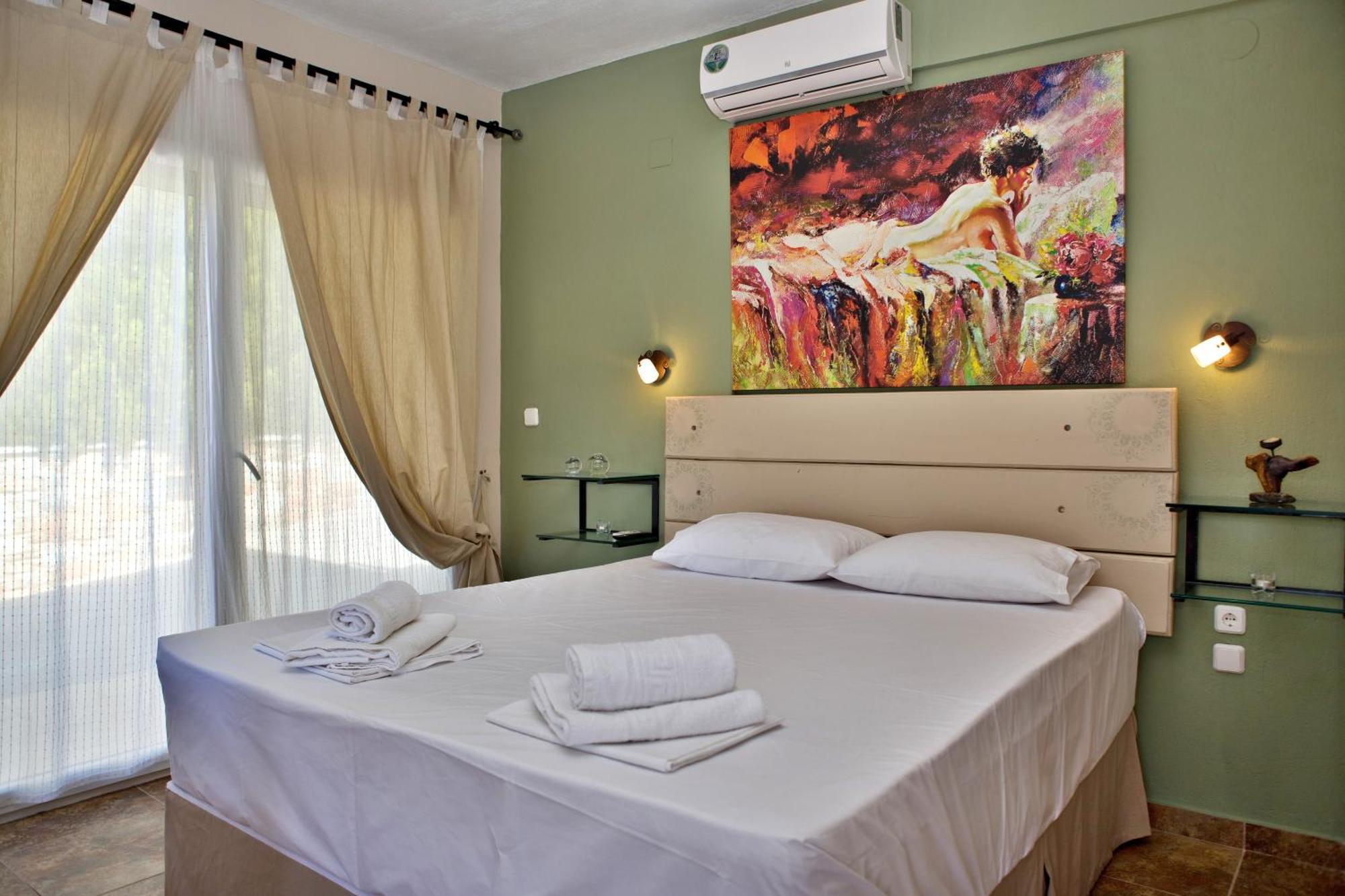 Axion Esti Apartments Скопелос Екстер'єр фото
