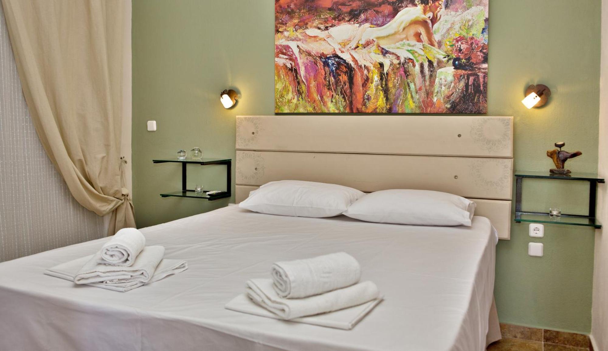 Axion Esti Apartments Скопелос Екстер'єр фото