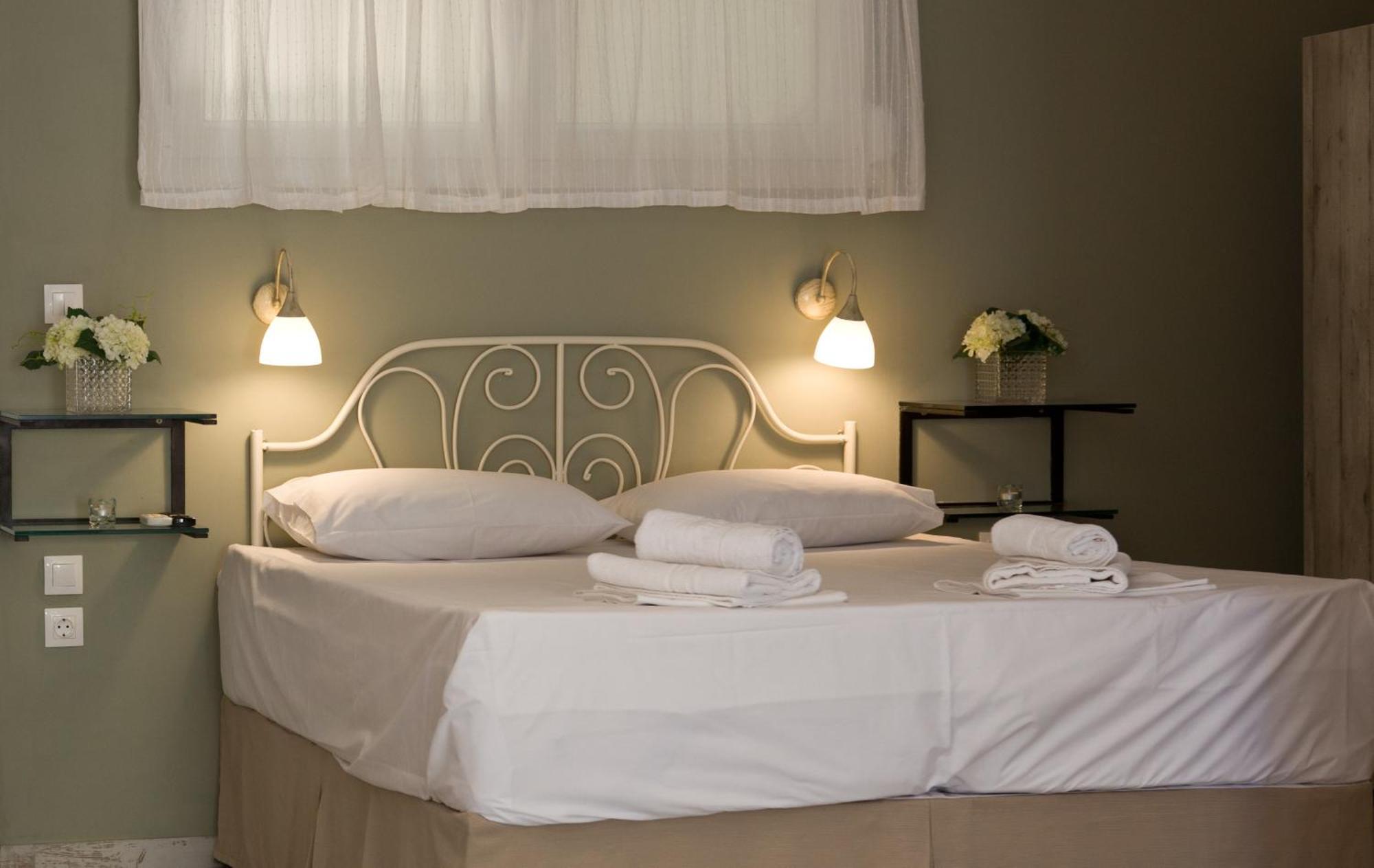 Axion Esti Apartments Скопелос Номер фото