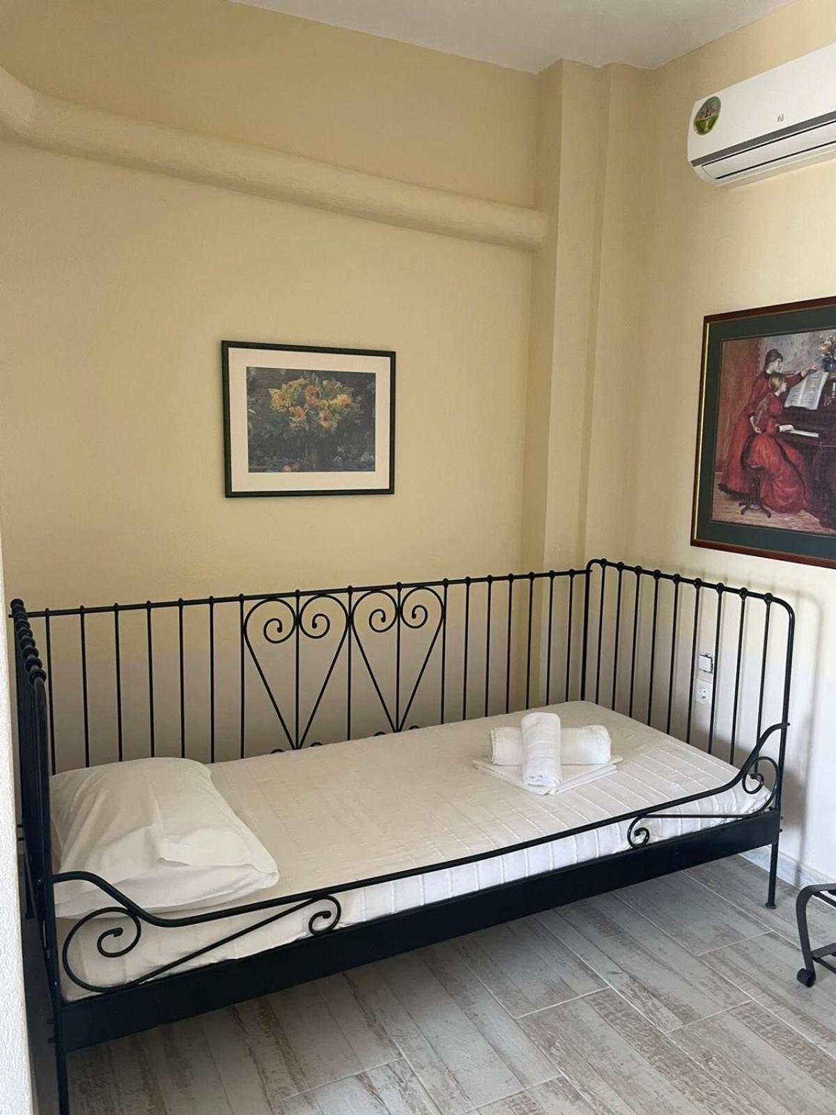 Axion Esti Apartments Скопелос Номер фото